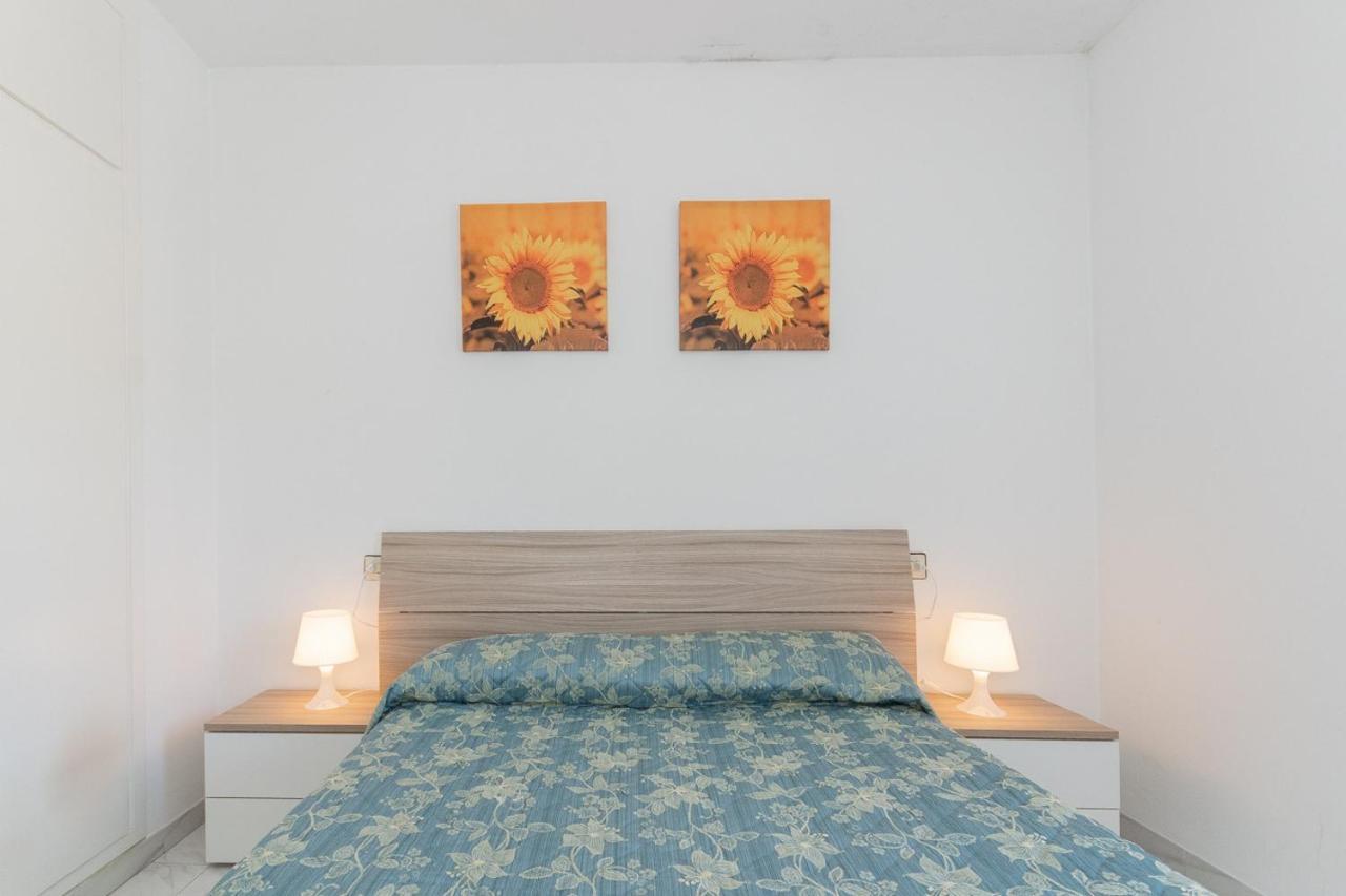 Apartamento En Roses Apartment ภายนอก รูปภาพ